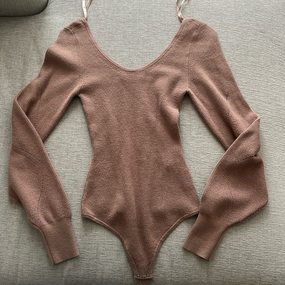 Tops - Abercrombie Sweater Bodysuit